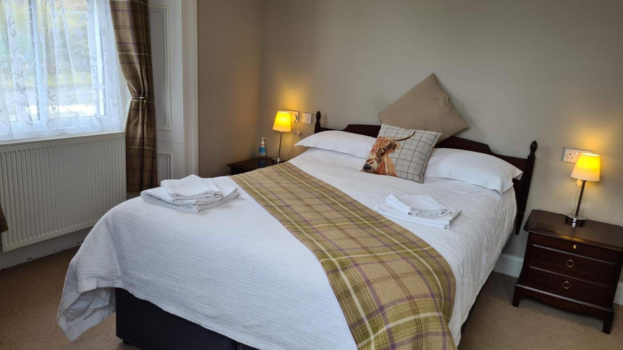 Glenisla Hotel Blairgowrie and Rattray Bagian luar foto