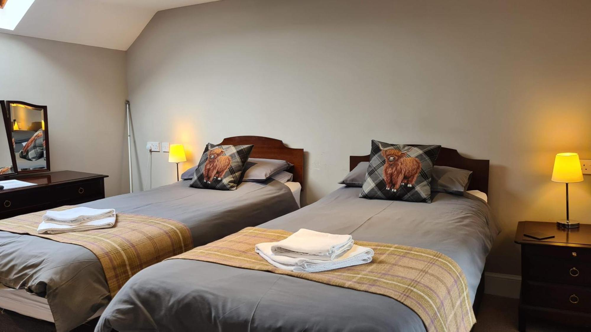 Glenisla Hotel Blairgowrie and Rattray Bagian luar foto