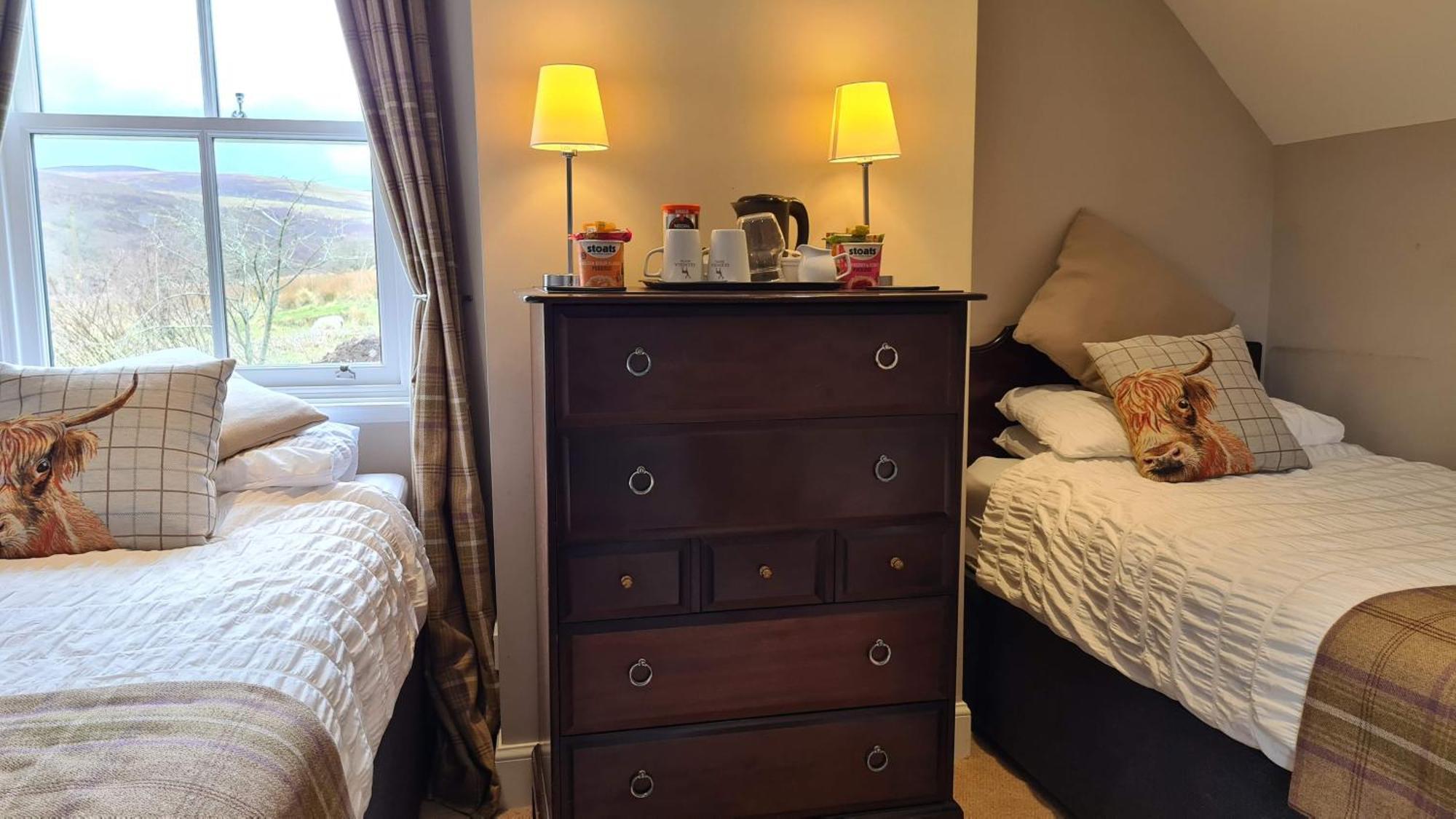 Glenisla Hotel Blairgowrie and Rattray Bagian luar foto