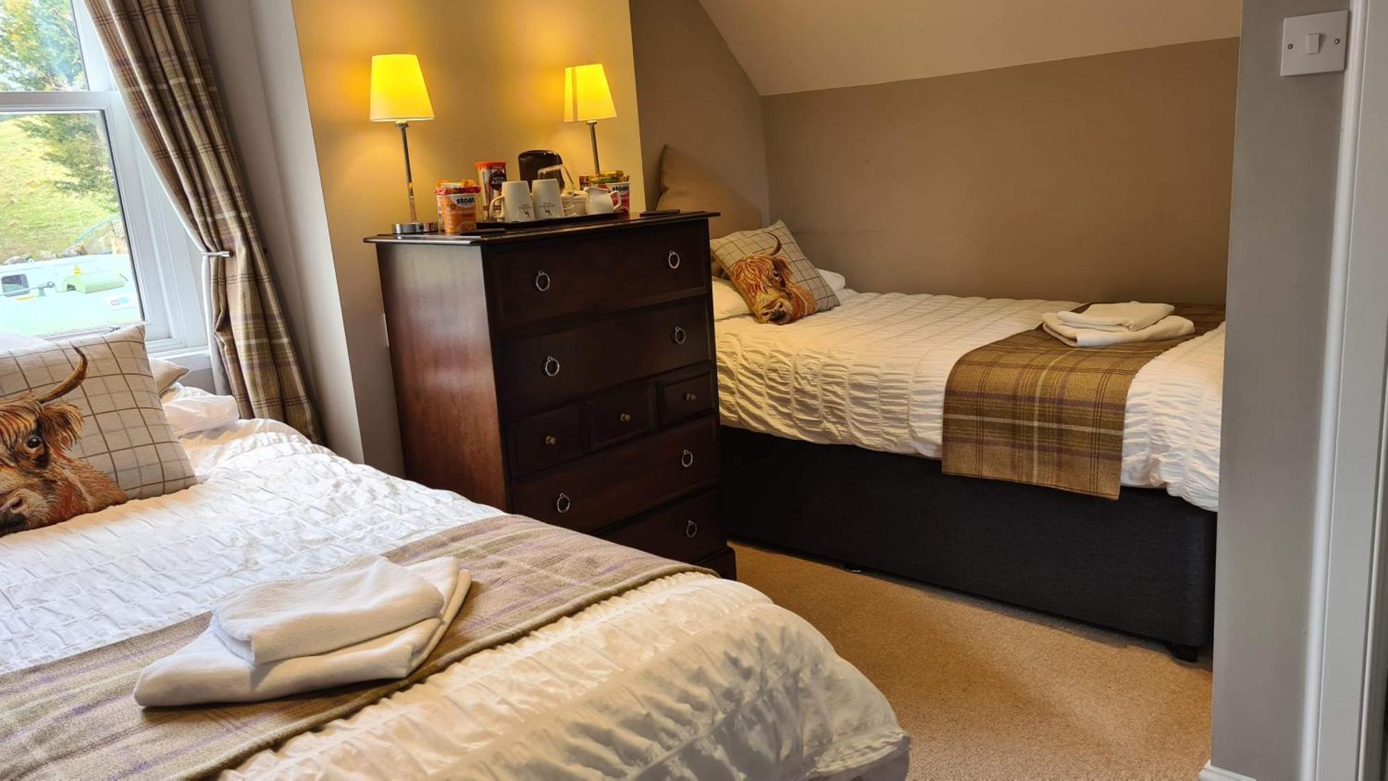 Glenisla Hotel Blairgowrie and Rattray Bagian luar foto